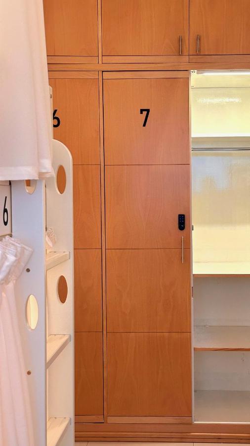 Westay Hostel دبي المظهر الخارجي الصورة